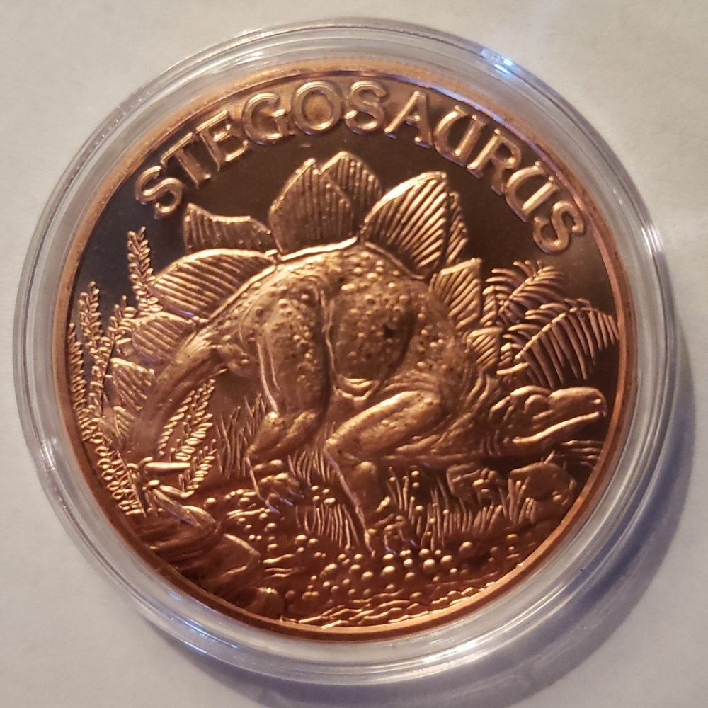 1 Ounce Copper Round Stegosaurus Dinosaur